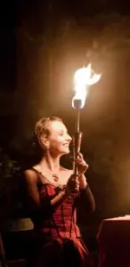 Feuershow Feuertheater Kunstfest