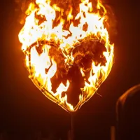 Flammenherz Feuershow – Geburtstag, Hochzeit