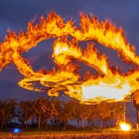 Feuerdrache – Feuershow in Sachsen
